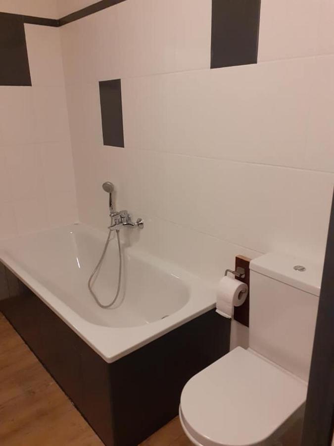 Hotel La Bourgseigneurie Bourseigne-Vieille Zewnętrze zdjęcie